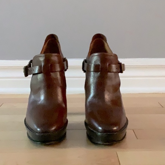 Ralph Lauren brown ankle boots with 5” heels - Picture 3 of 7